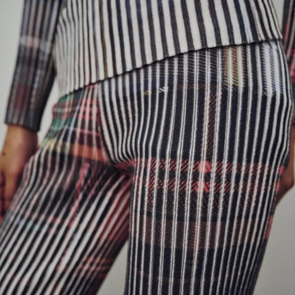Giu Giu Nonna Pants Kilted Memory Pant NWT - Medium $320 GIU GIU WORLD - Picture 4 of 5